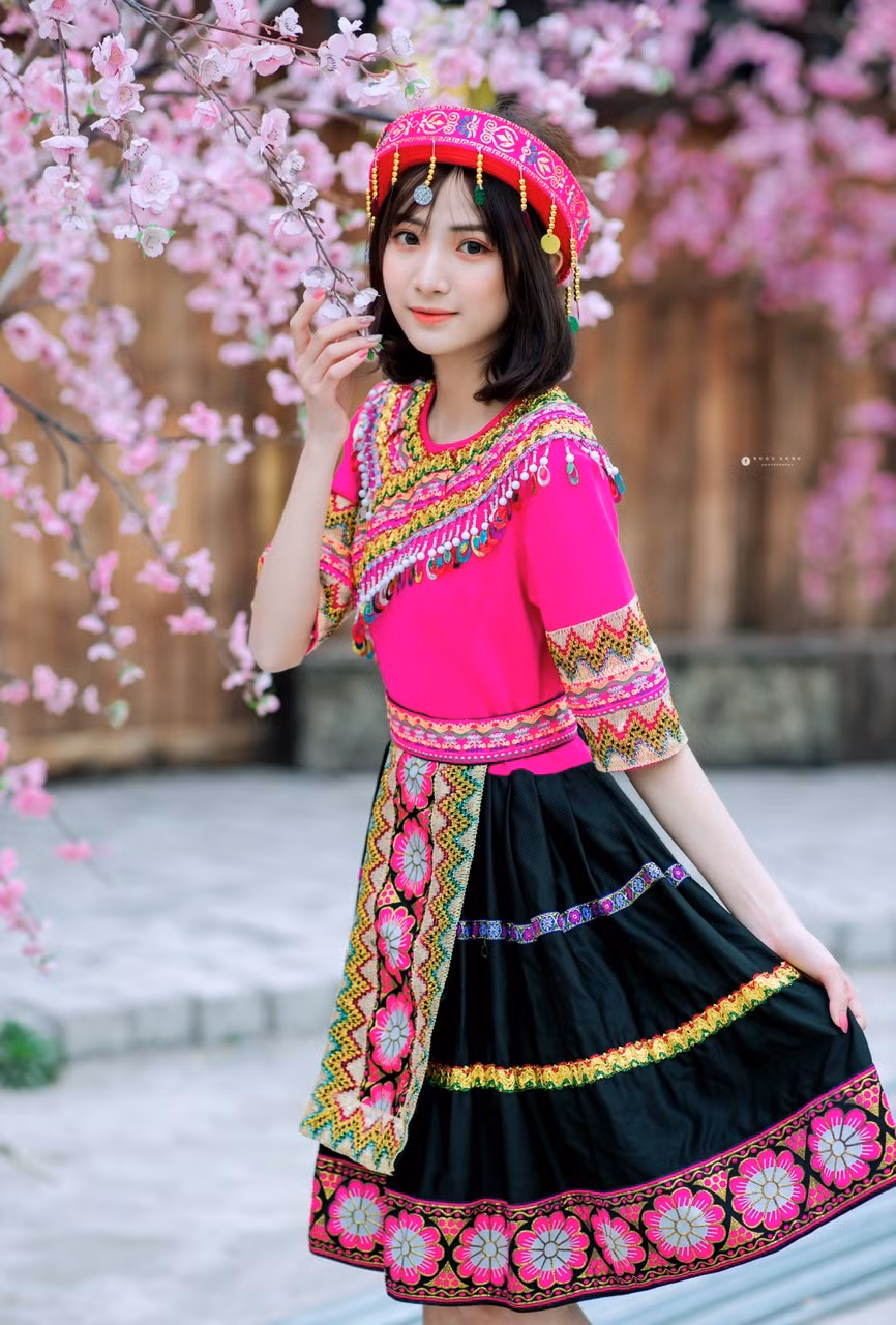 dd569da33ef8c85a4f43.jpg