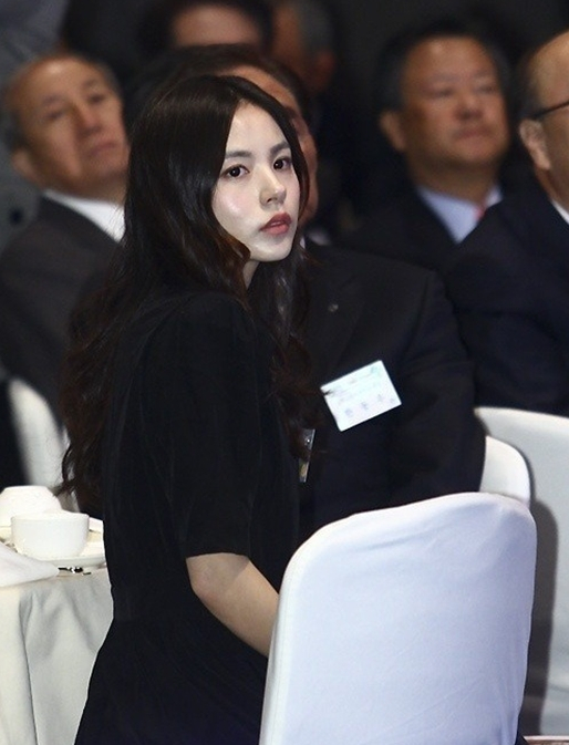 dd975131149d598dfde8.jpg