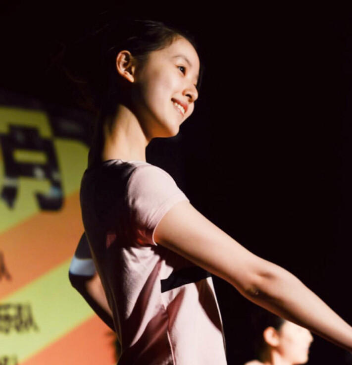 deb1e4a4081e29064594.jpg