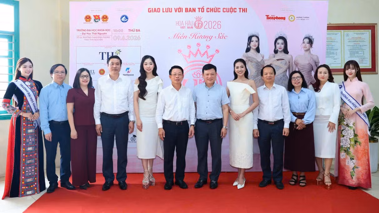 dede360a67513d4a1797.jpg