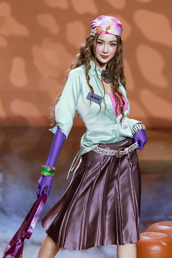 defd276081a8965c0543.jpg