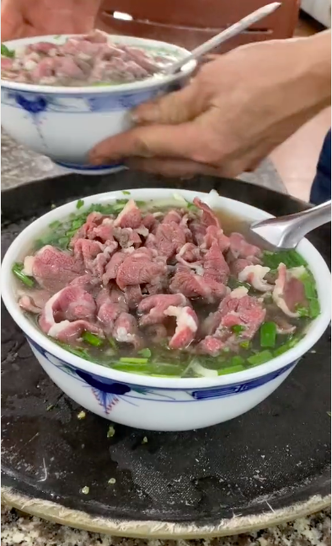 df569479ff19c458f668.png