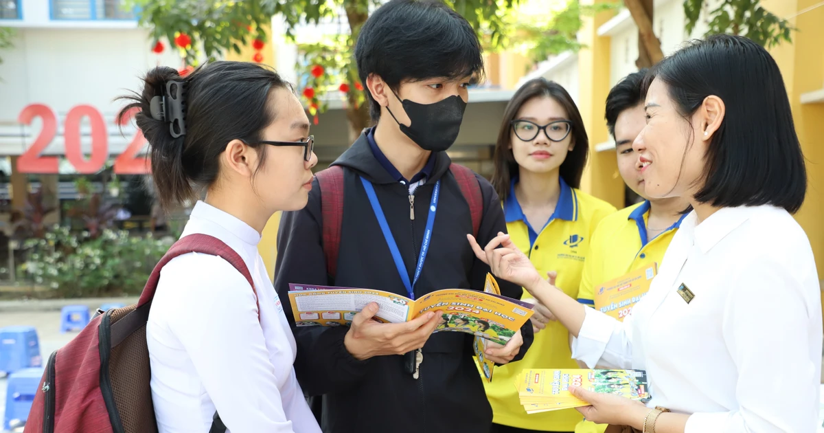 Teen dính drama trên mạng? Nghe chuyên gia chỉ cách xử lý chuẩn không cần chỉnh