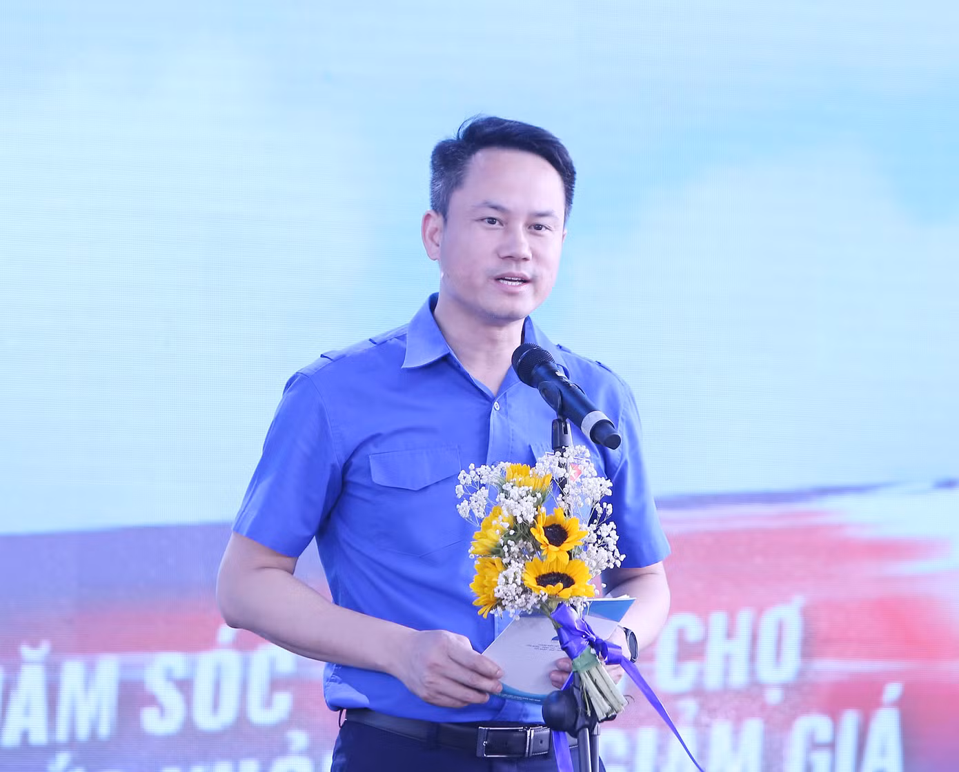 e0e15c25f03cbaddc7e0.jpg