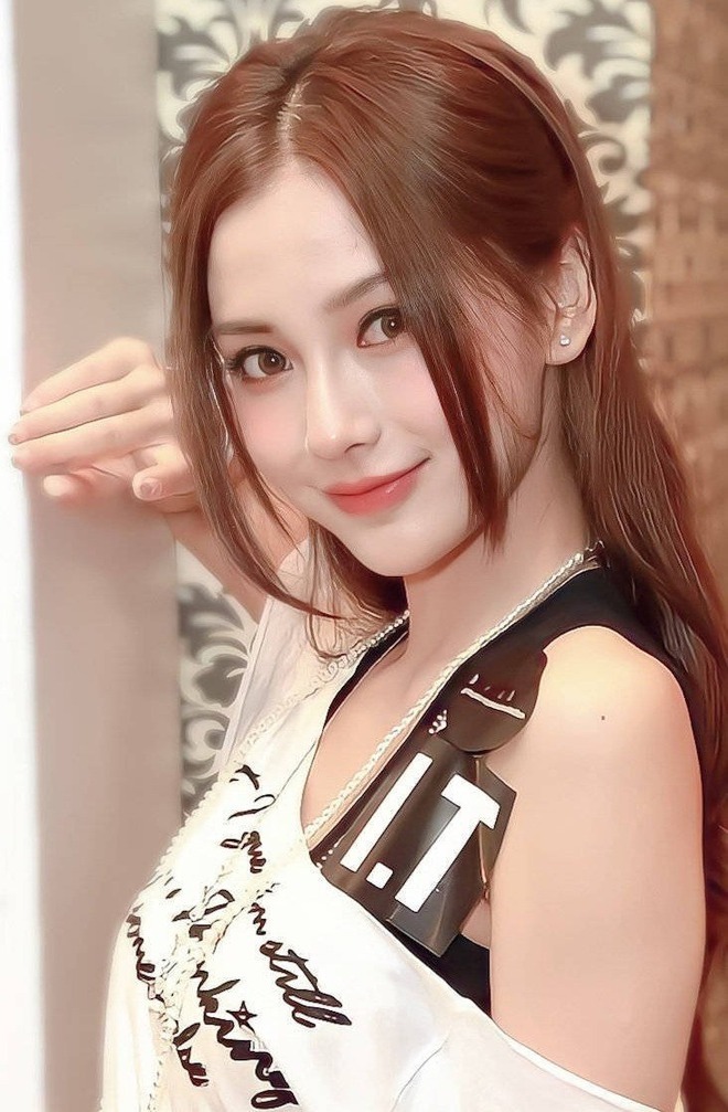 e0e8809ff89714d1373d.jpg