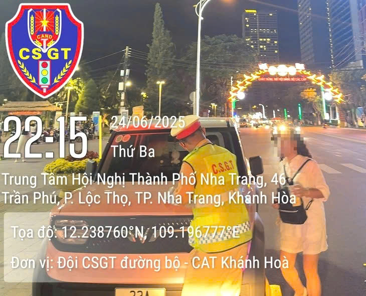e11f4868b53b99d04b23.jpg