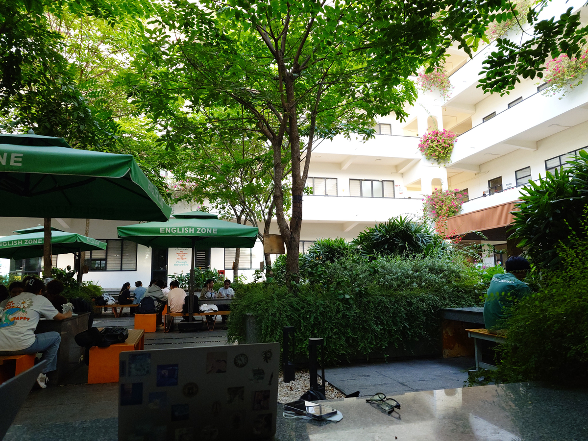 e126f953aea359a1d6e9.jpg