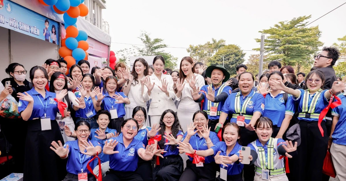 Hơn 5.000 bạn trẻ "viết tiếp hành trình nhân ái" tại sự kiện Chủ Nhật Đỏ 2026