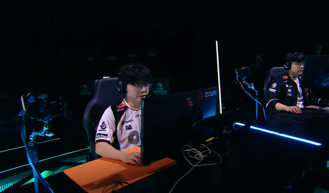 e372882dede263c23eb4.png