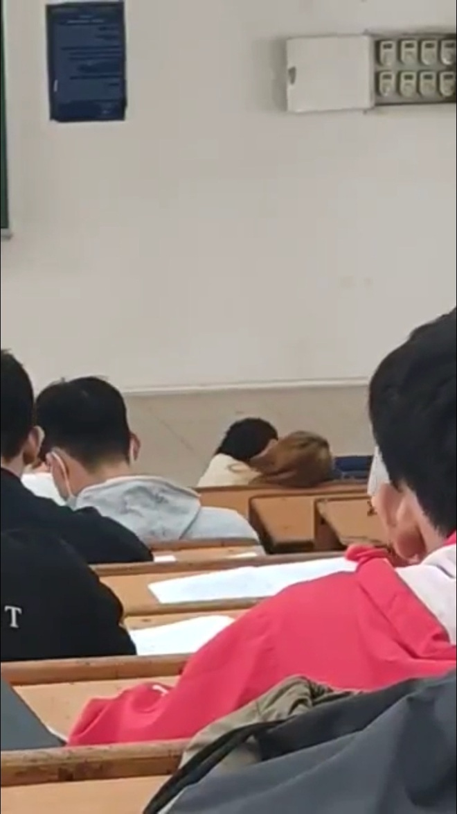 e3fe5b39baceb067aef4.jpg