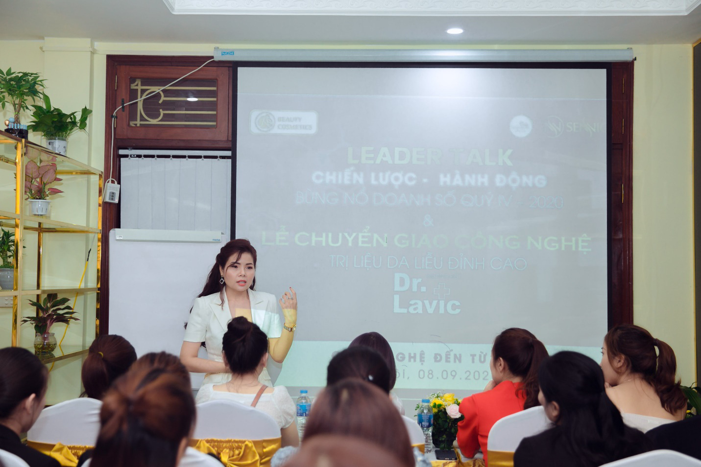 e40b8b74161ae6a551d9.jpg