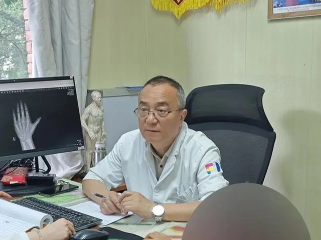 e4692d467a25a1dd7a96.jpg