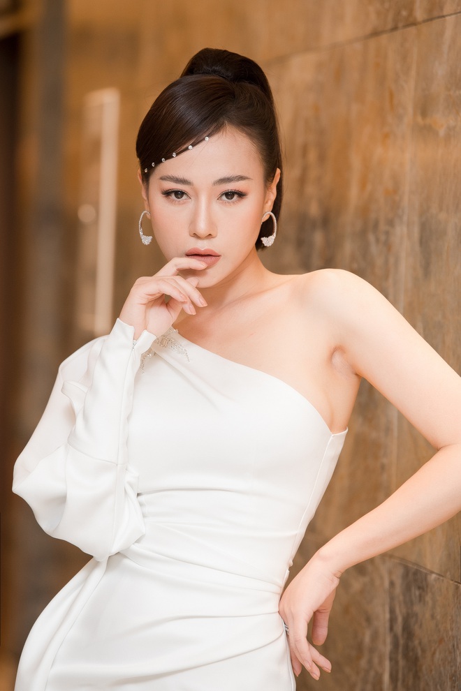 e485ec53b9a653884ab7.jpg