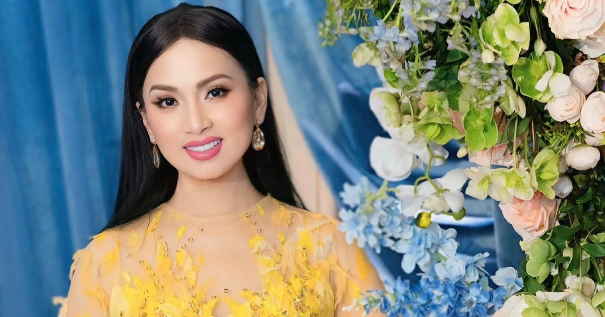 'Nữ ca sĩ tỷ phú' Hà Phương tâm sự: 'Nhìn bố mẹ, tôi thấy một hình mẫu đẹp về hôn nhân'