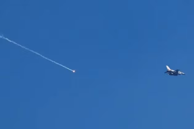 e50dc0076b58fe838690.jpg