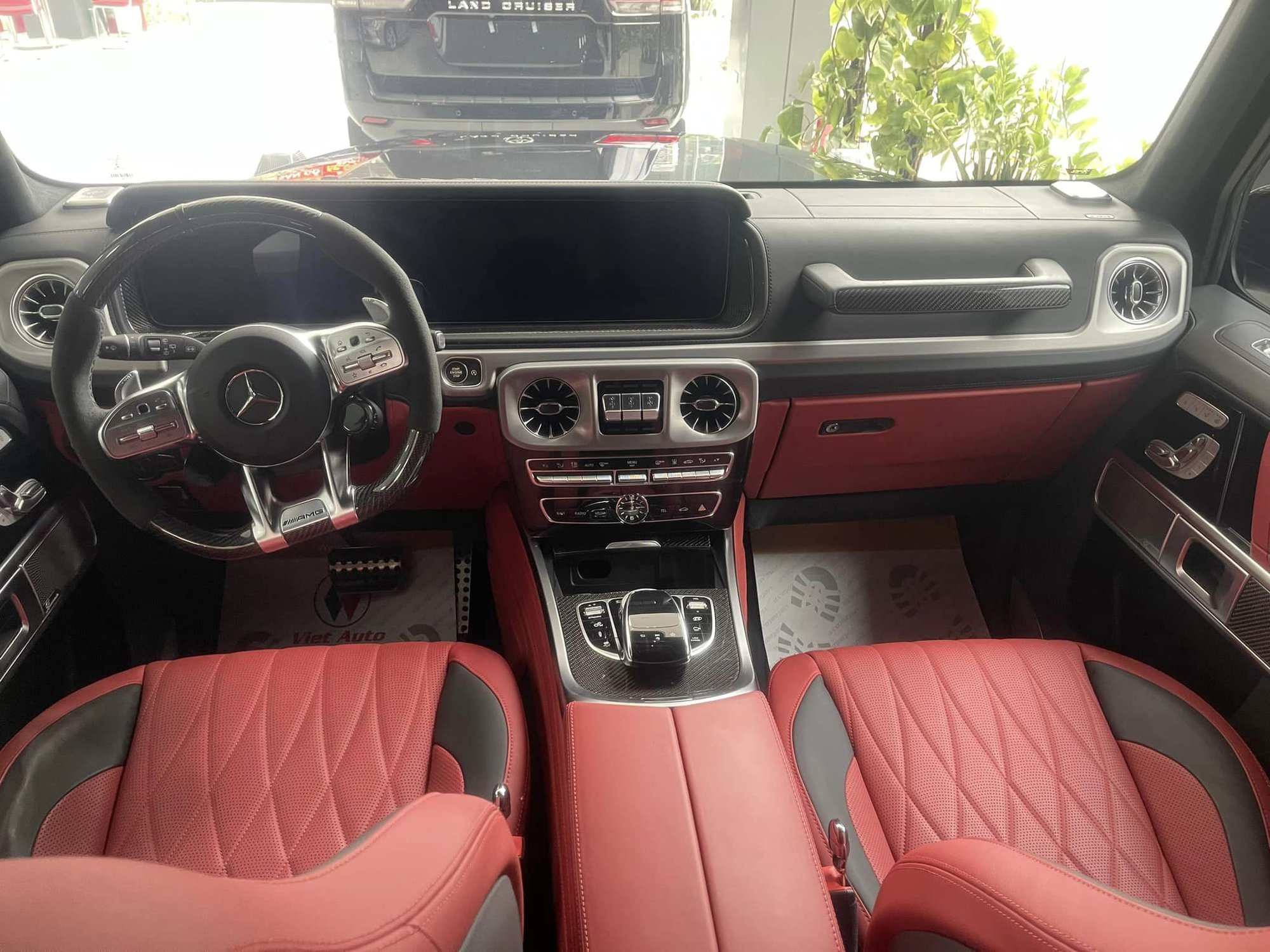 e63ad3ffcd9d1f54bb25.jpg