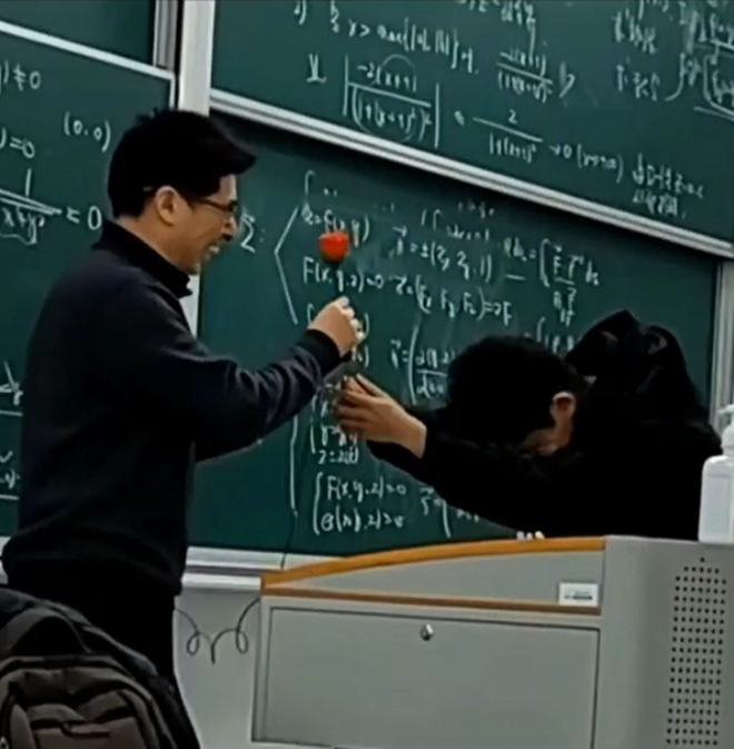 e68dc2ff36f1baf2c474.png