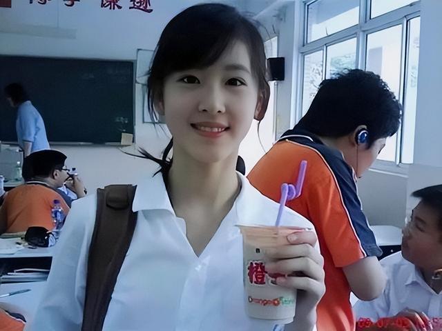 e6e9dce7b2578b905363.jpg