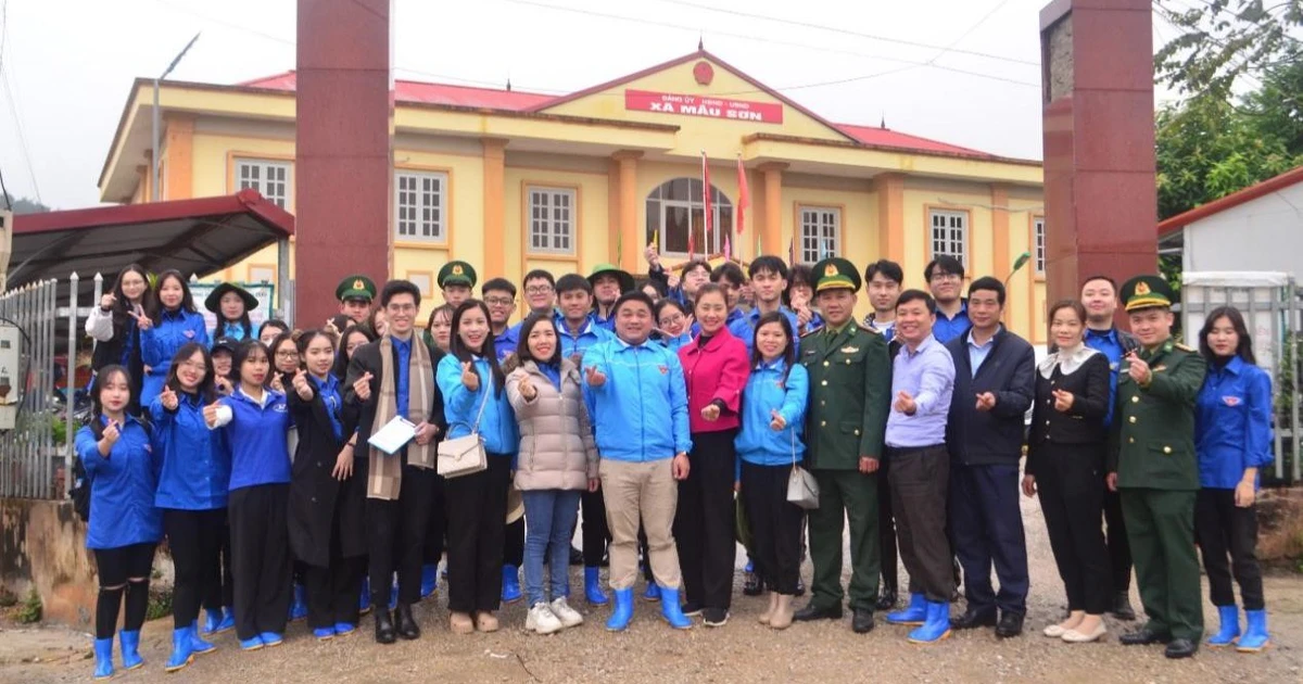 Xuân tình nguyện 2024: Mang cái Đông ấm áp đến vùng biên giới Lạng Sơn đầy xúc động