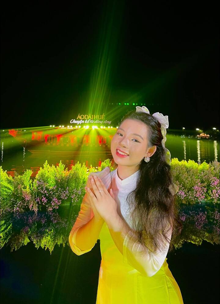 e80806038f1be07df6b7.jpg
