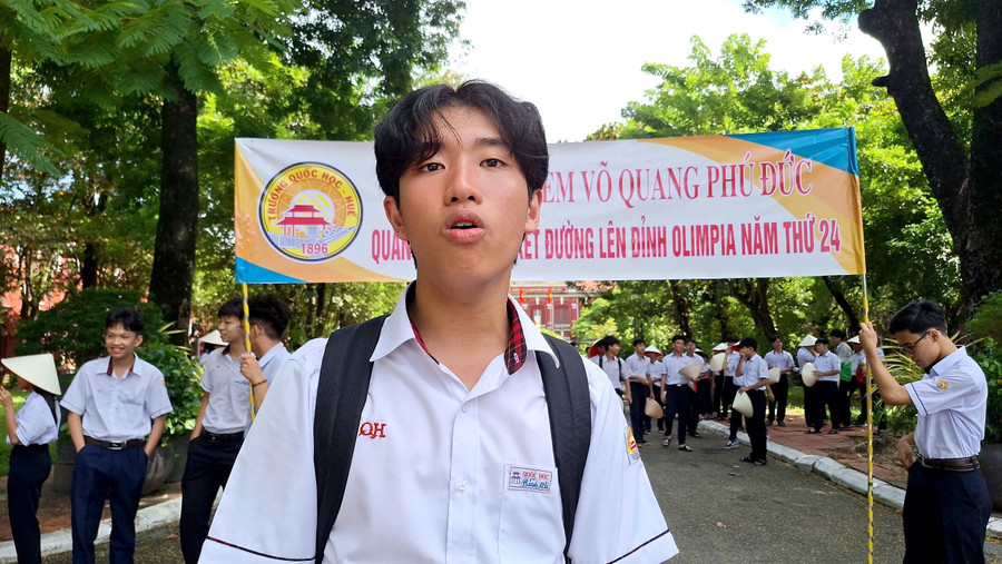 e9613e12c780f6a40ed4.jpg