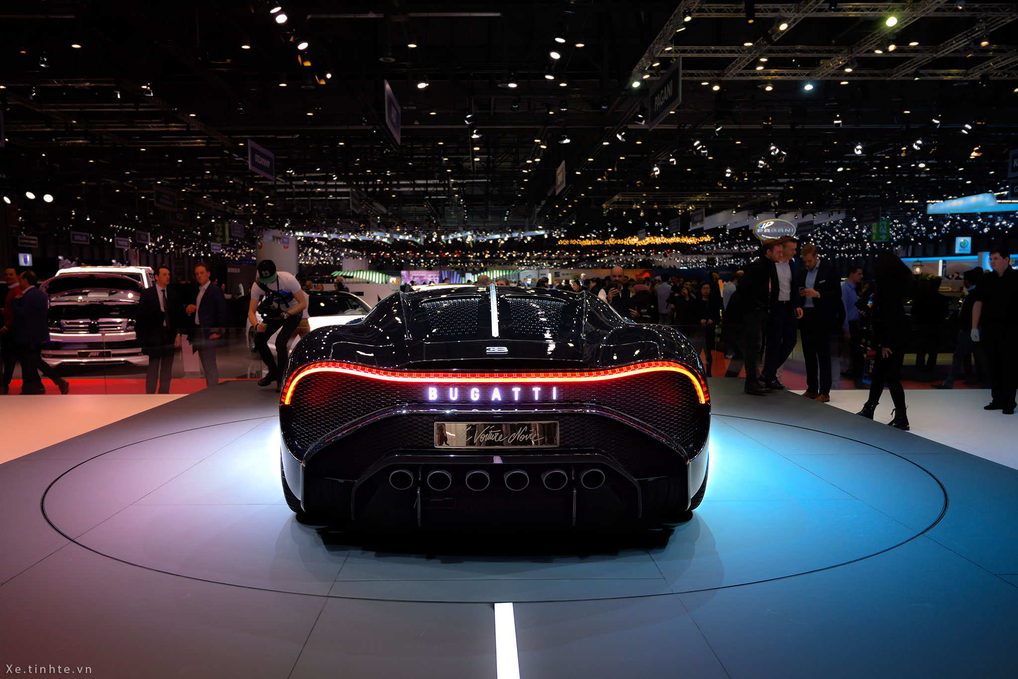 e9b98b42ce86f9a6a397.jpg