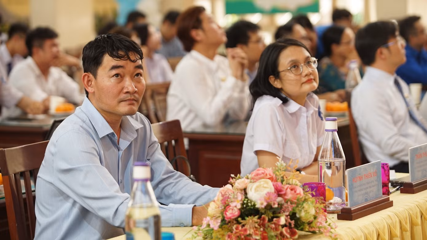 eb79dbd9471a5f3850d7.jpg