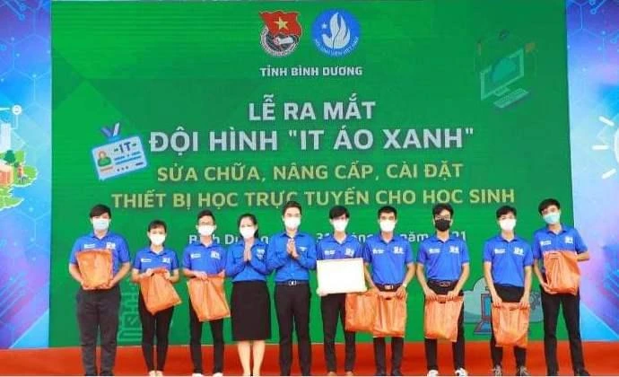 Hội Sinh viên Bình Dương triển khai chương trình 'Gia sư áo xanh' và 'IT áo xanh' cực xịn mùa dịch