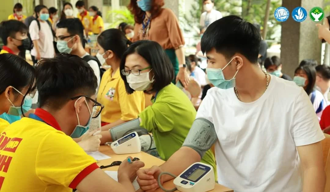 Cái Tết Tình nguyện đầy cảm xúc của các bạn sinh viên Y Dược TP.HCM