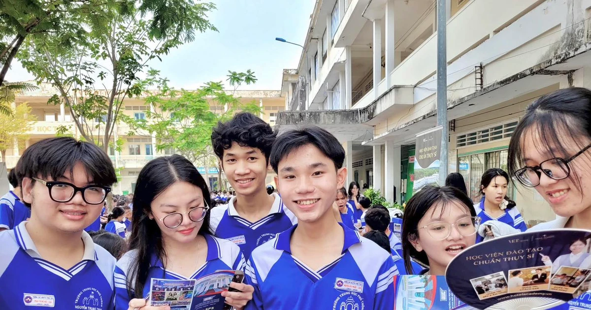 ĐH Sư phạm TP.HCM ưu ái học sinh 83 trường THPT toàn quốc - cơ hội vàng đây rồi!