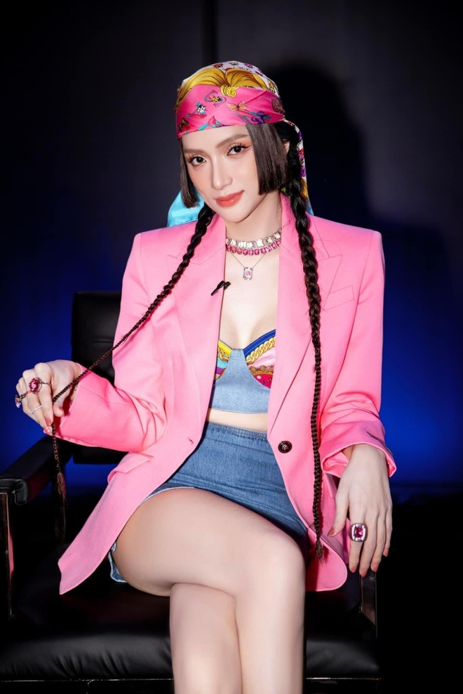 ed000b49ff6bc1555fc6.jpg