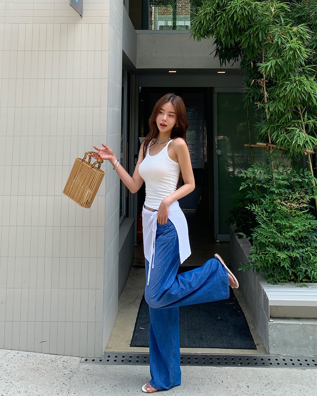 edf730bb3879620bddab.jpg