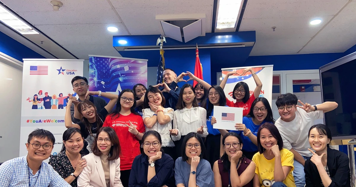 Gen Z mình giỏi quá, đóng góp 827 triệu đô cho kinh tế Mỹ đấy!