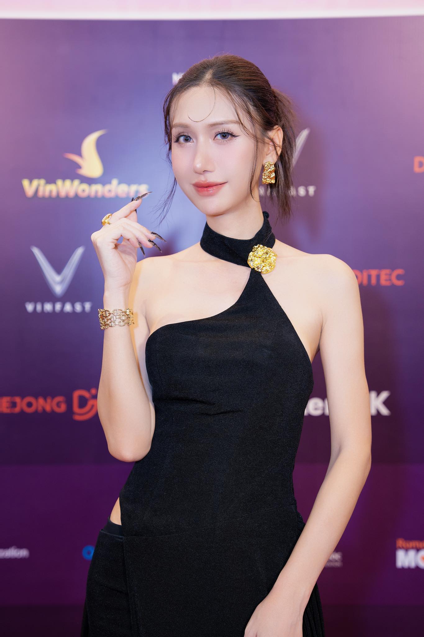 eeecdb615dd964a18136.jpg