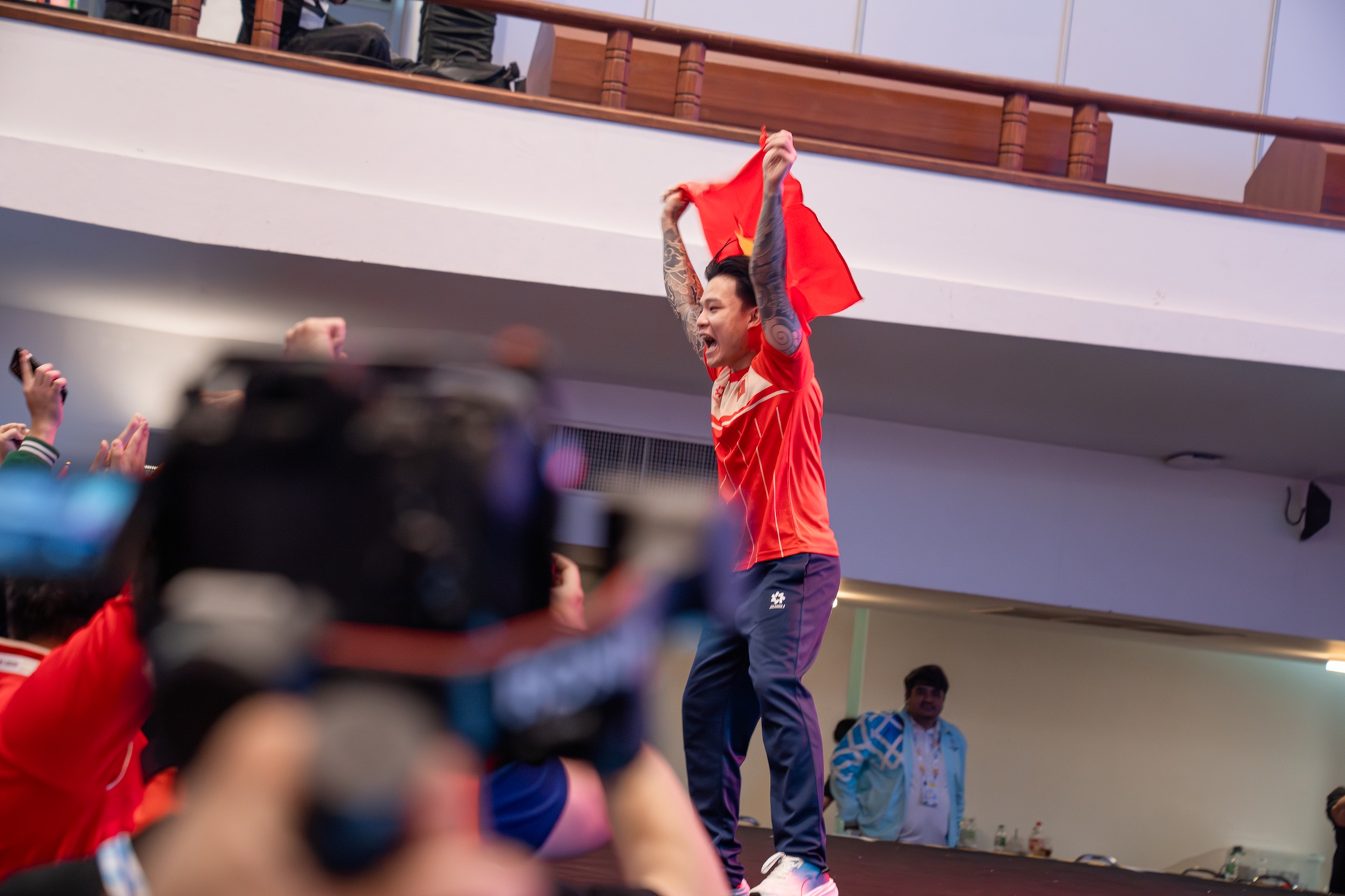 ef173d55c03c79d9a962.jpg