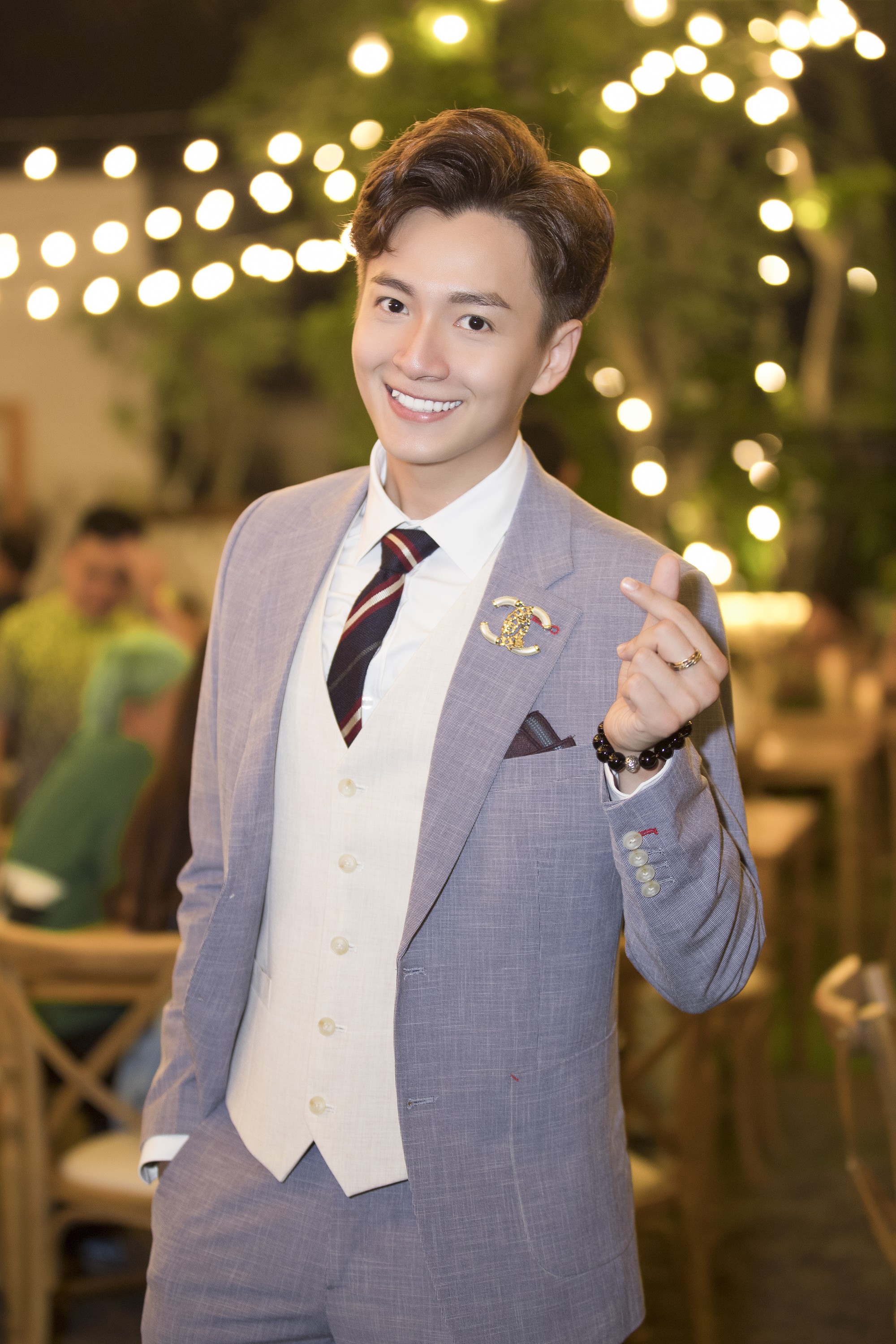 ef1a0711388ab3fa235f.jpg