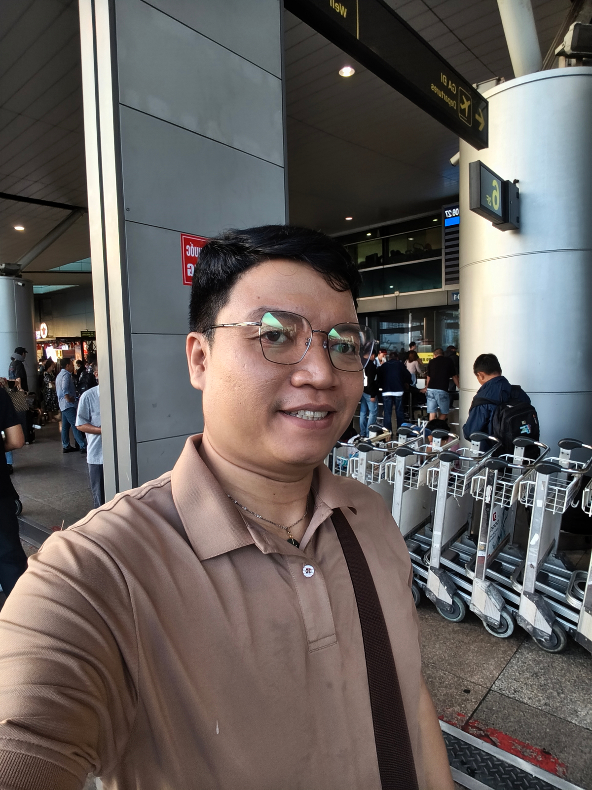 Mua Redmi Note 15 Pro mà lo camera trước yếu, test ngay thì biết! ✨