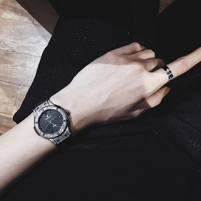 f046a5716e0cd3b2efc6.jpg