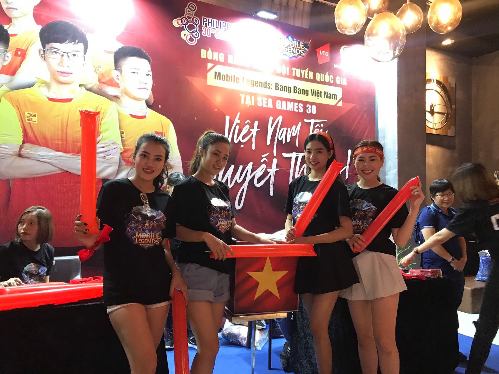f0690653983434a27f40.jpg