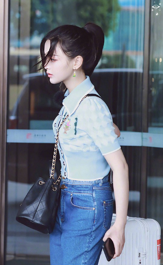 f0c41656cf58bad2a069.jpg