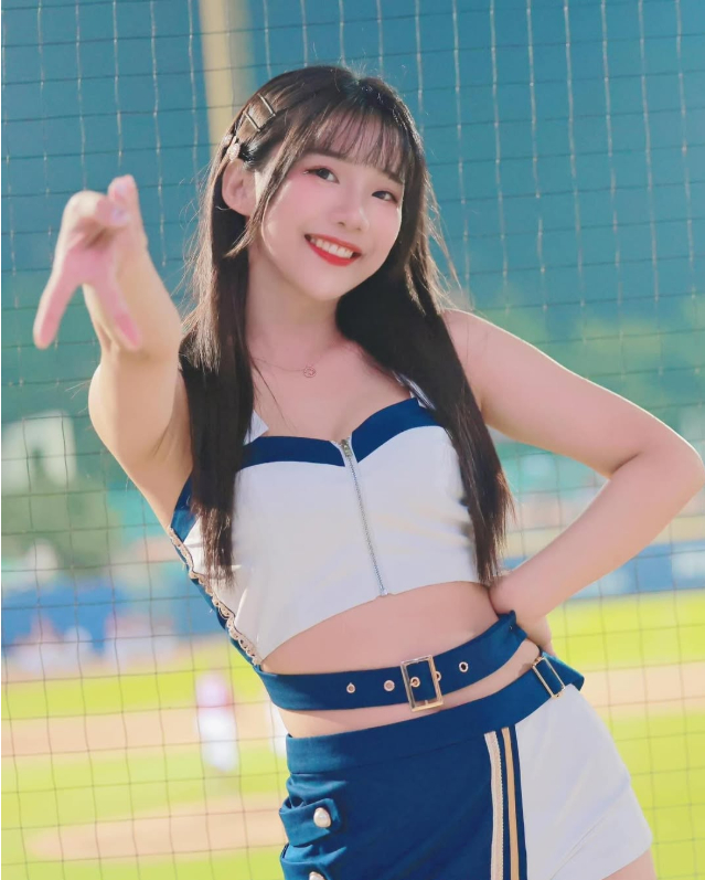 f1dce77654ae32597c2a.jpg
