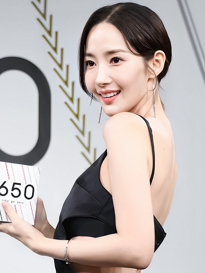 f1ebd26e8878a73ae538.jpg