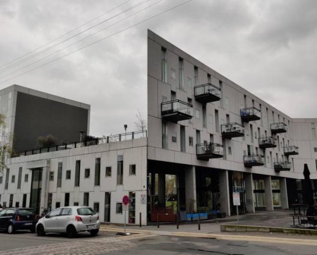 f23d9cad24f179909fc7.jpg