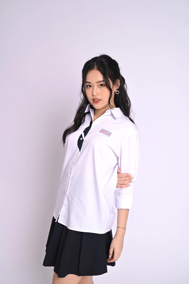 f273e4ced679c961be20.jpg
