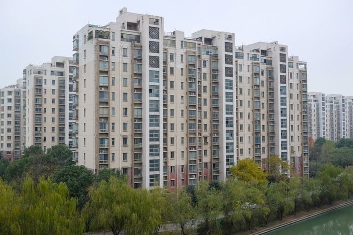 f2c3e9aa4656a7814553.jpg
