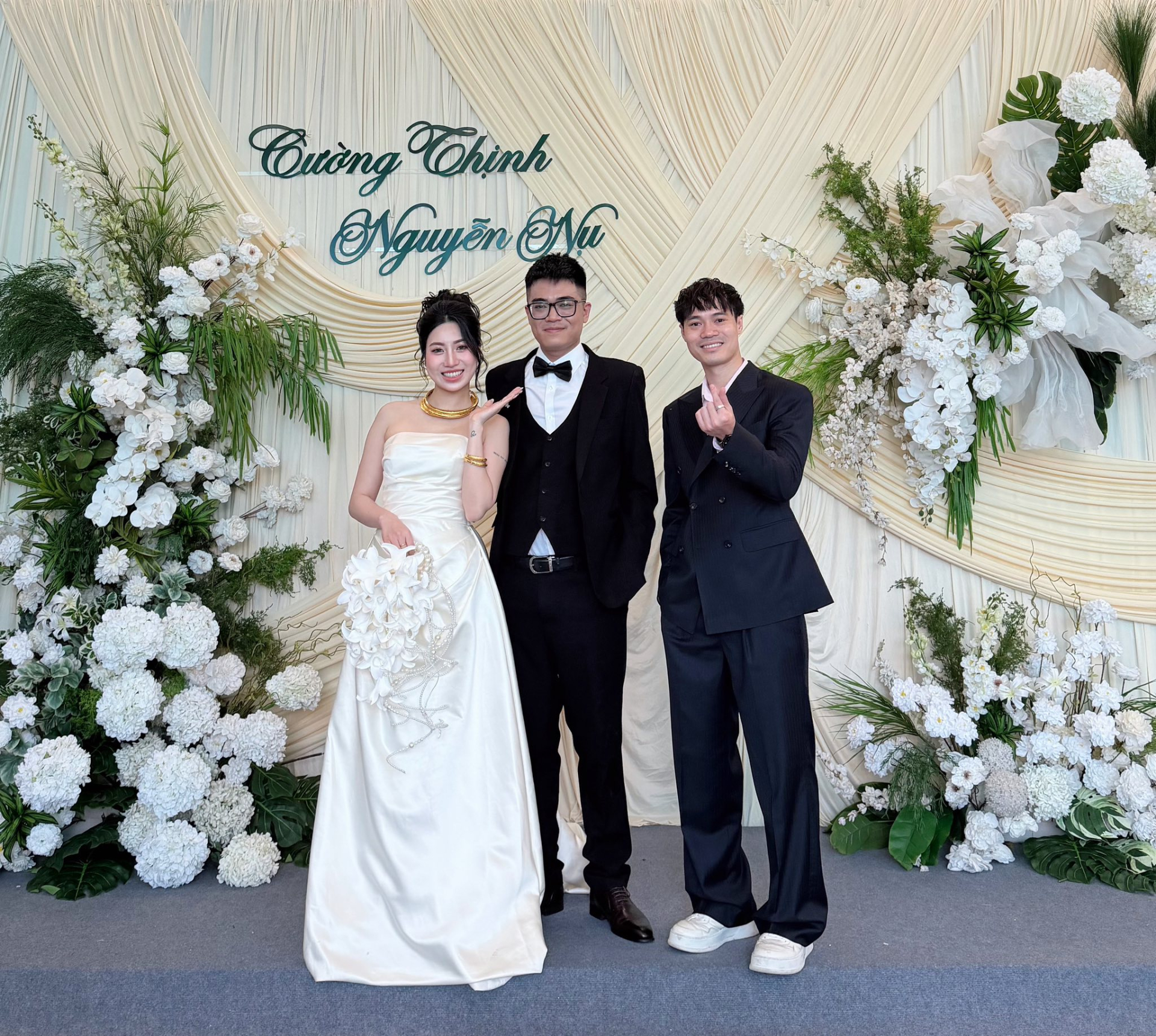 f30a63bc29caaec48c55.jpg