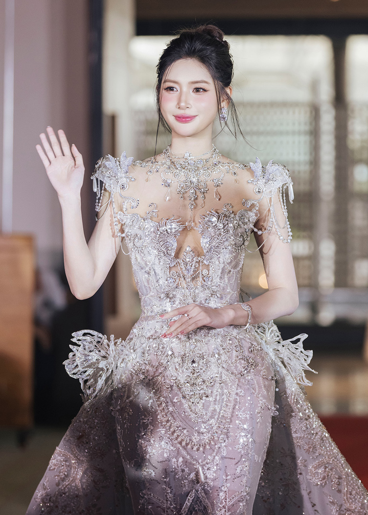 f33e964db1cb2a30d625.jpg