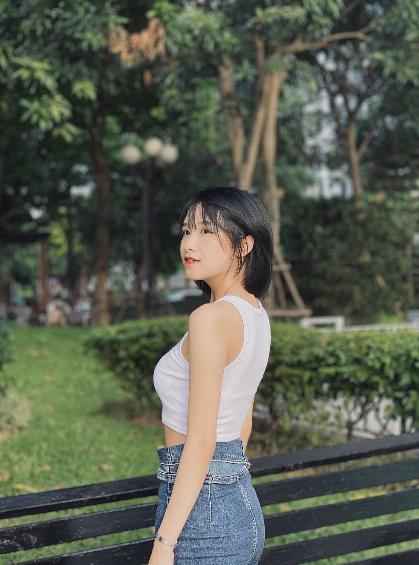 f3553b3ae51704818a15.jpg