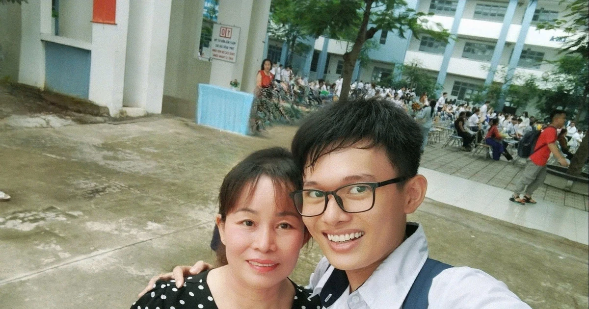 f381151e64bfcb30eaf8.webp