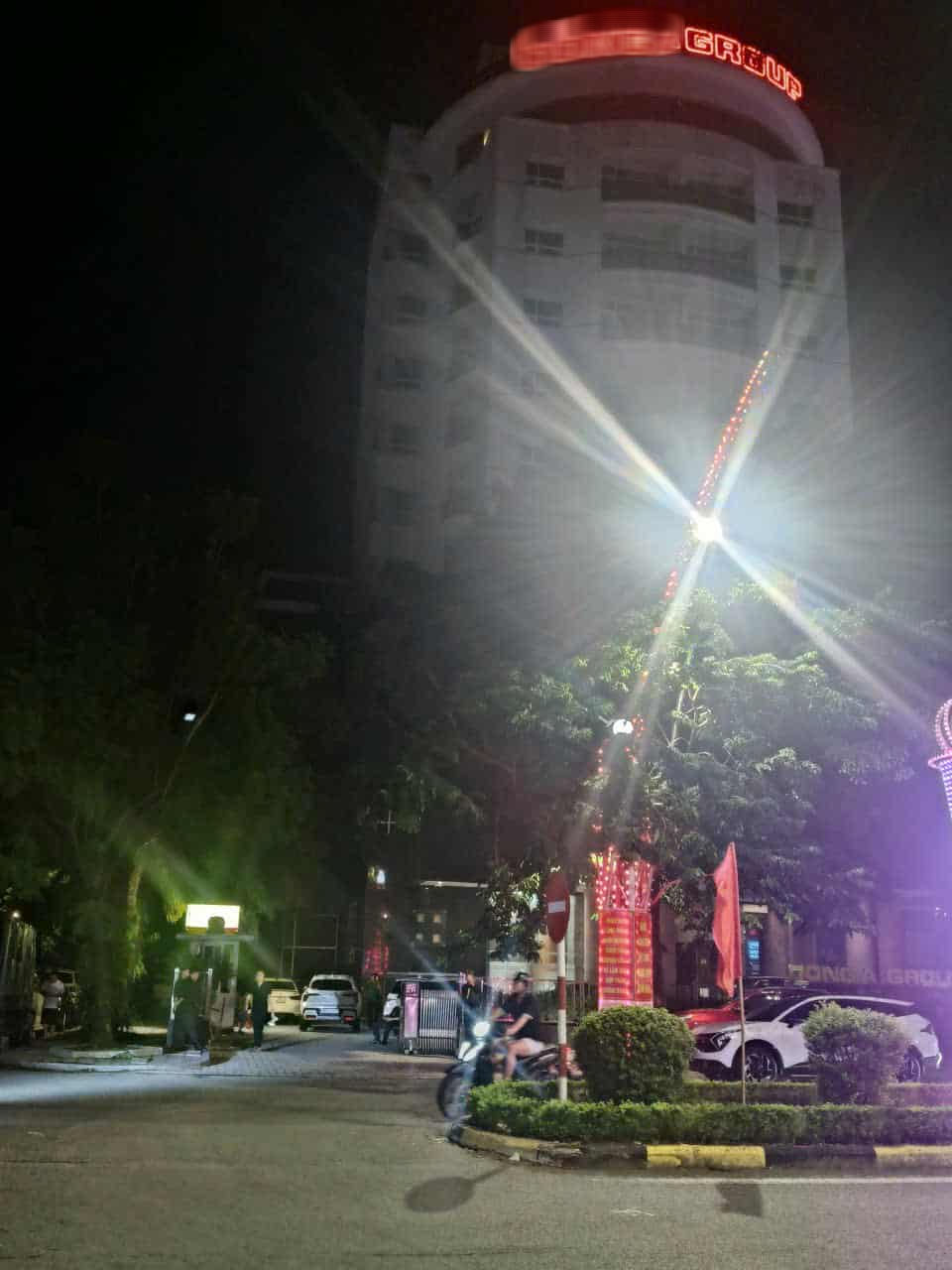 f40633770e0faed6a395.jpg
